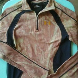 Under Armour long sleeve top